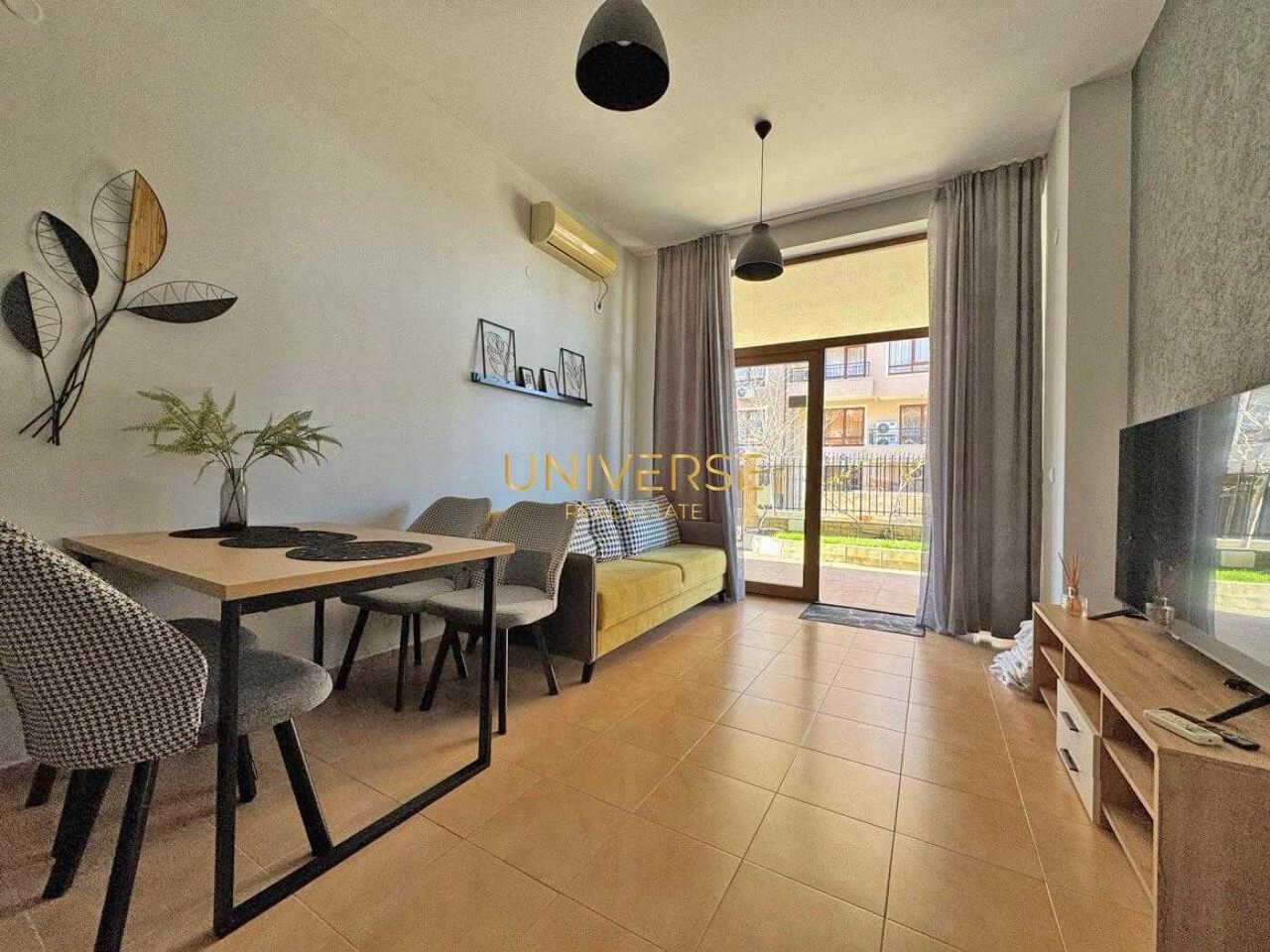 Продава се Двустаен апартамент в Свети Влас - 48 кв.м за 1553 €/кв.м - Снимка #2