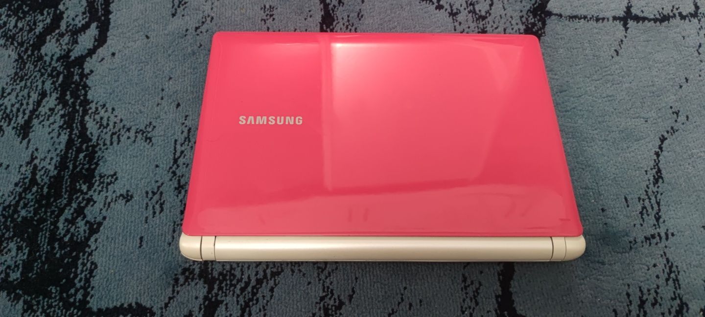 Noutbook Samsung N150 Plus в идеальном состоянии без ремонта!