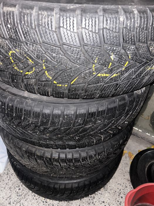 Зимни гуми с алуминиеви джанти 215/65R 16