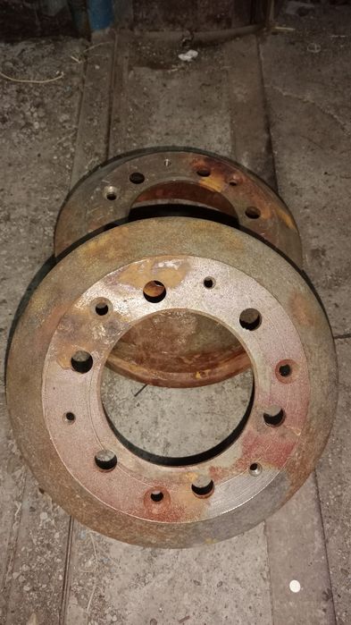 Продам новые задние тормозные барабаны Газель