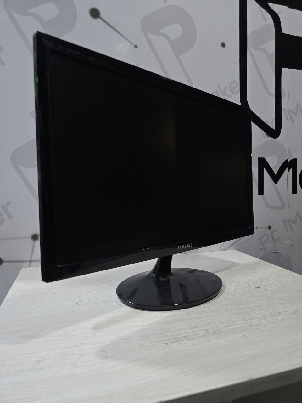 Монитор Samsung 22 1080p есть 20шт