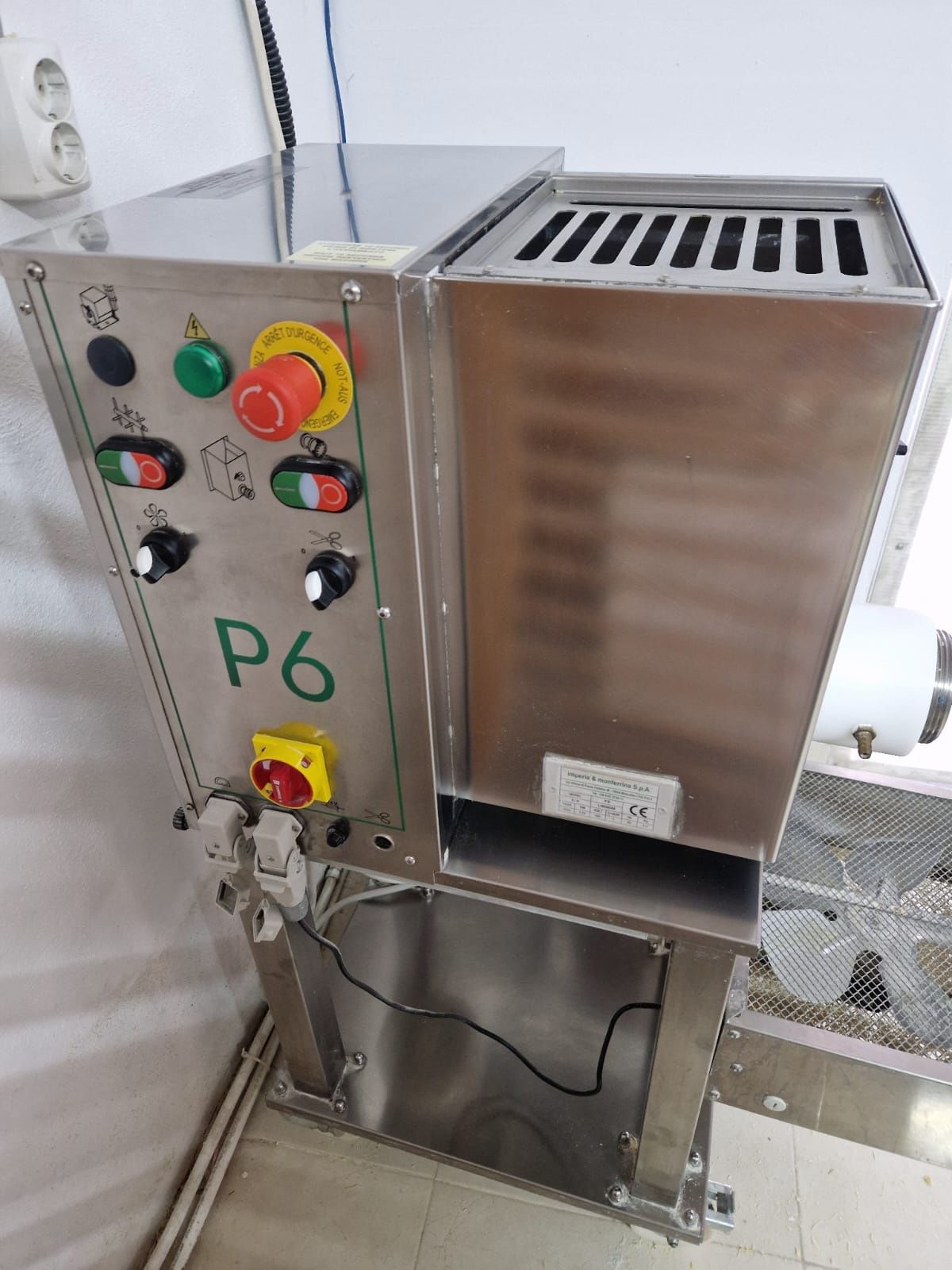 Vand utilaj profesional de paste fainoase Monferrina P6