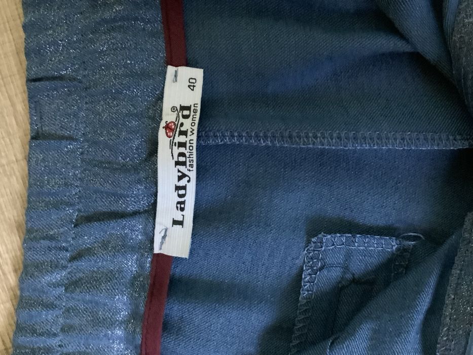 Дамски елегантен широк панталон,син с лек метален блясък 40 размер