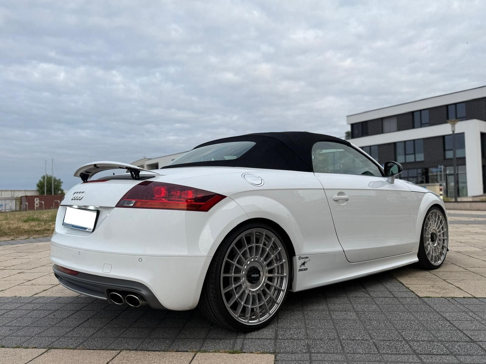 Audi TTS 272 CP Acte germania