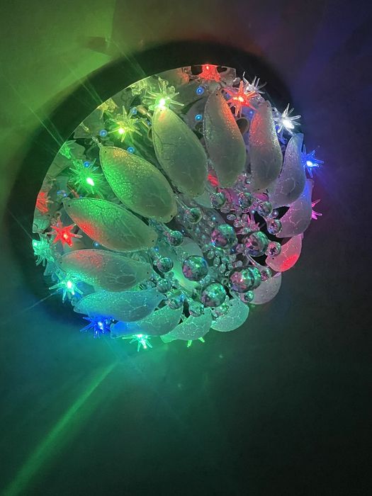 Люстра красивая