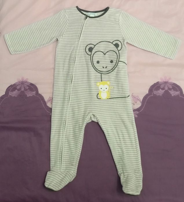 Новогодняя Акция!Скидки на брендовые вещи!Комбинезон на малыша.На 1-2г