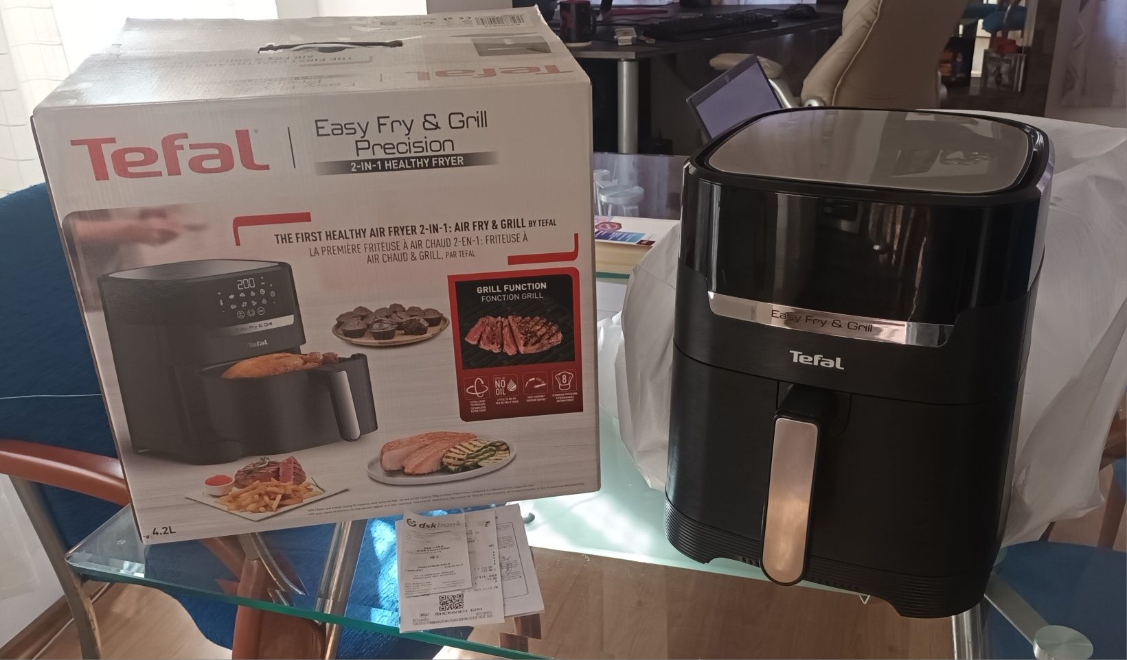 Чисто нов Eър фраер Tefal Easy Fry & Grill 2-in-1 Precision, с гаранци