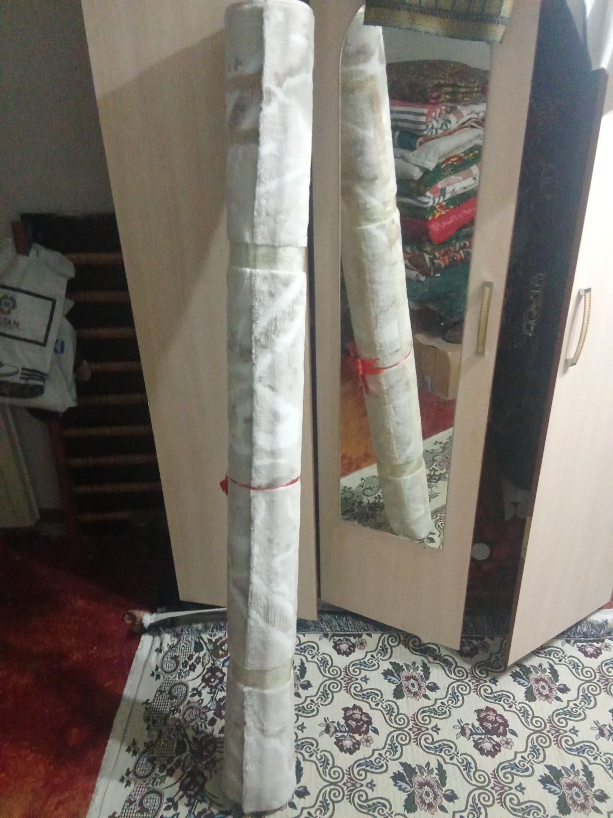 Продам ковры новый