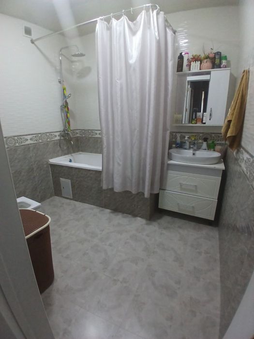 3 хонали квартира сотилади