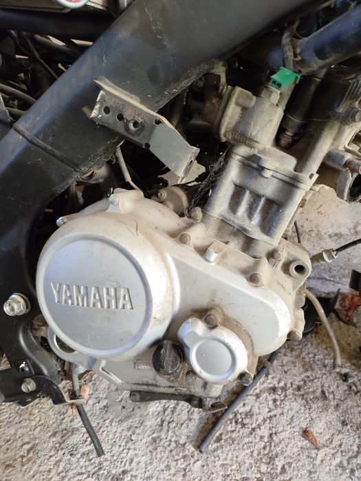 Dezmembrez yamaha yzf 125