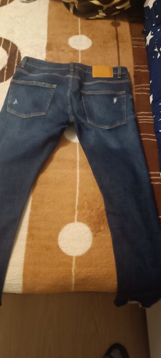Blugi Bershka Barbati noi