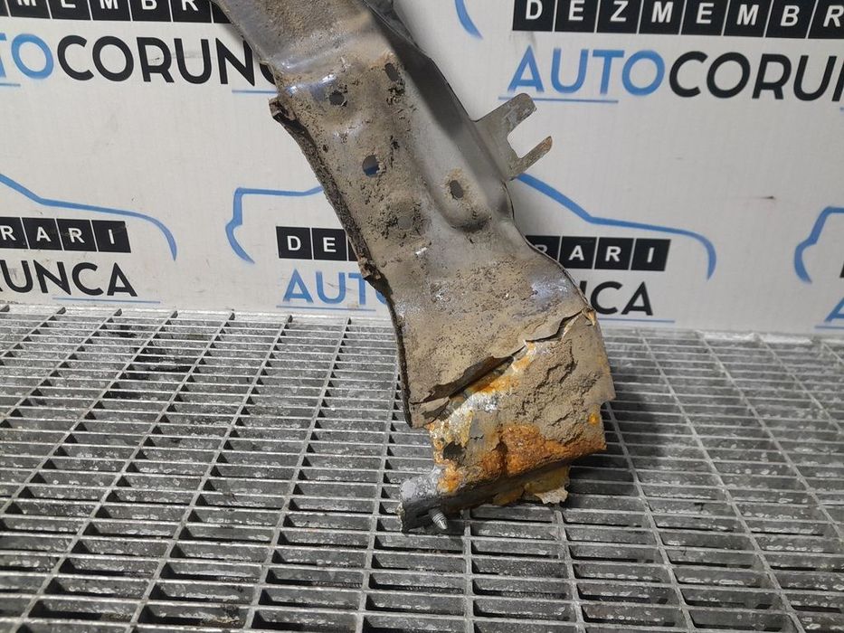 Aripa Dreapta Fata Dacia Duster 2010 - 2013 4 Usi ALBASTRU (1097) RUGINITA