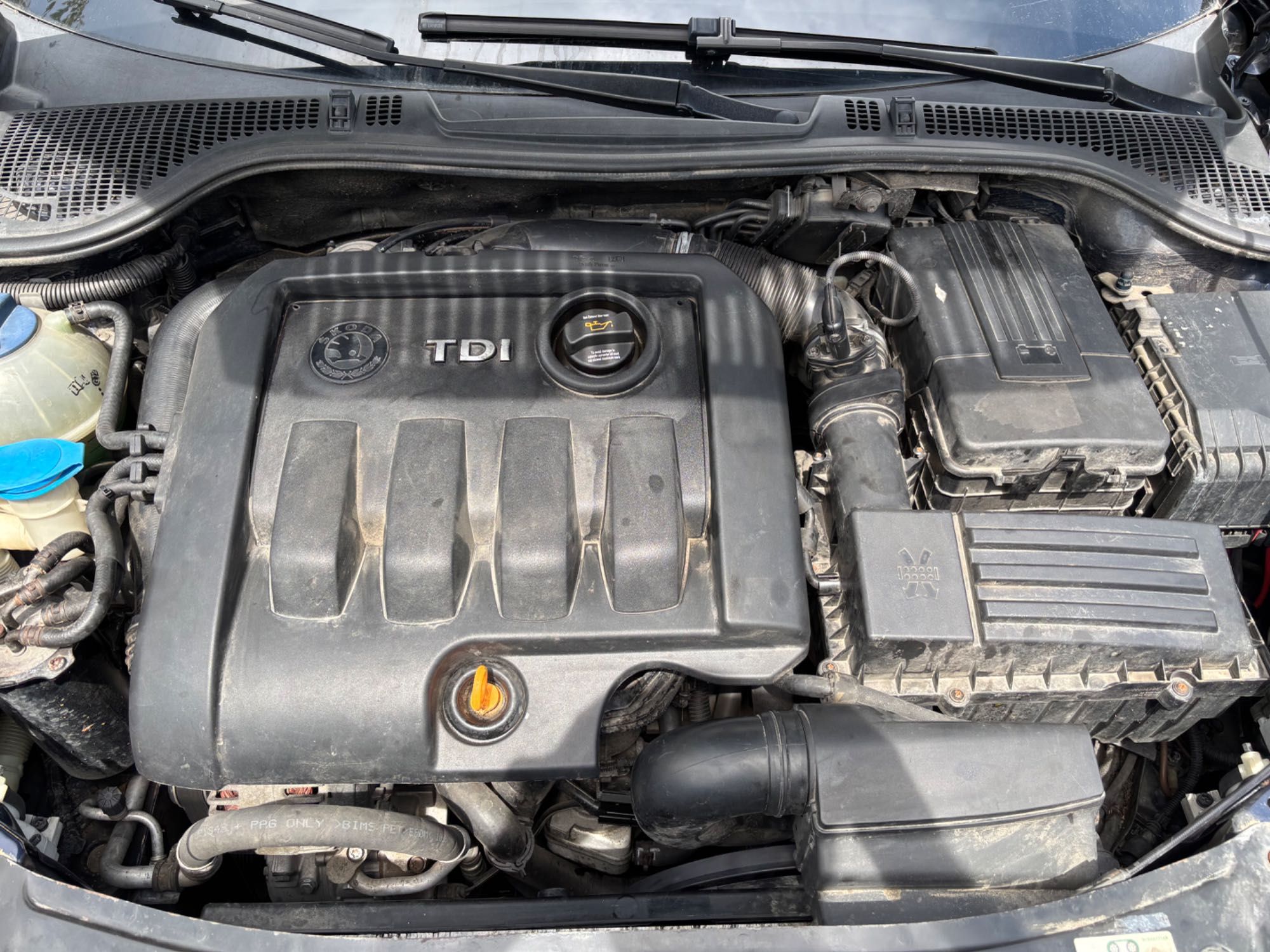 Продавам Skoda Octavia 2