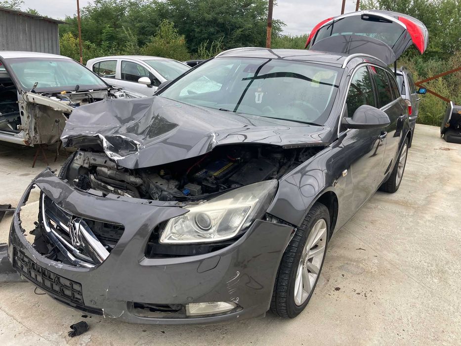 Usi Opel Insignia break Stanga/Drepata-Fata/Spate cod Z1777