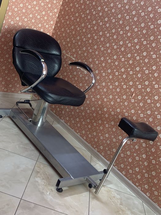 Педикюрное кресло