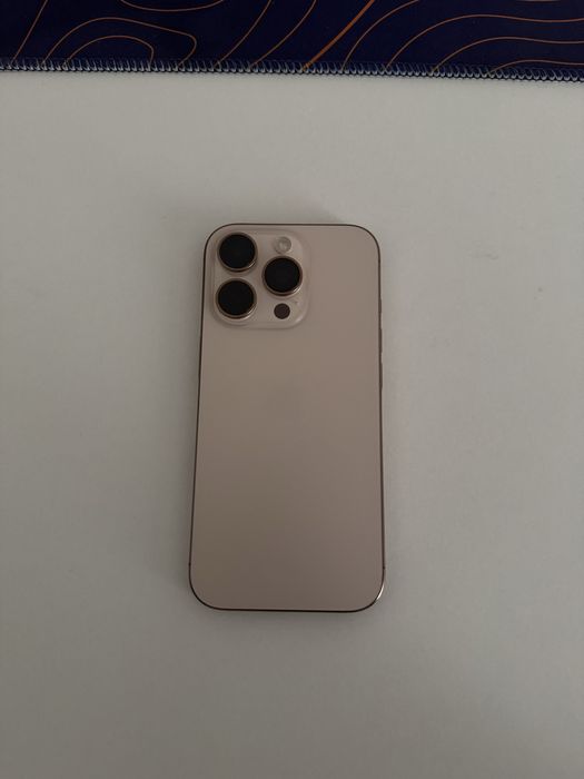 Айфон 16 про.