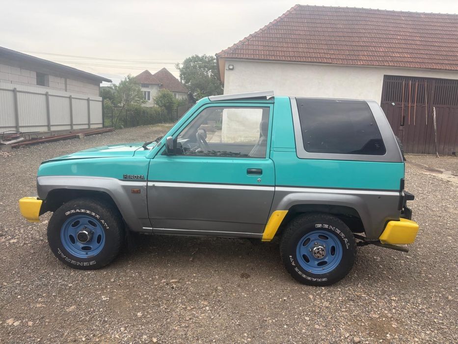 Vand Daihatsu Feroza