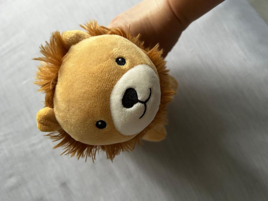 Jucărie leu cu blăniță