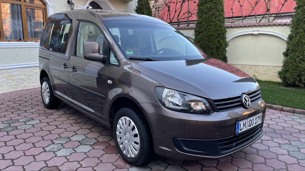 VW Caddy  2013,clima,7 locuri*Garantie*Rate*