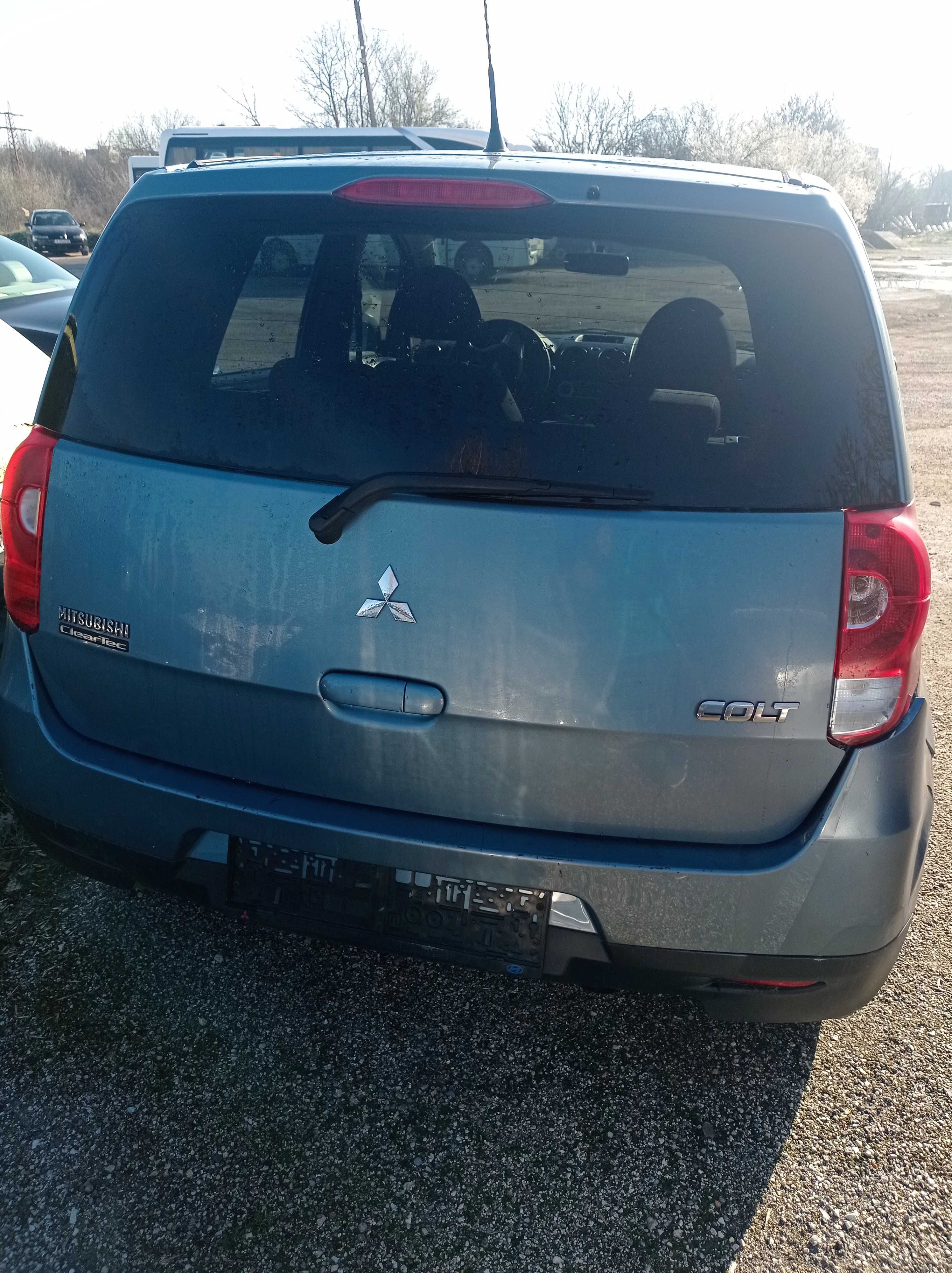 Mitsubishi Colt 1,1 и 1,3