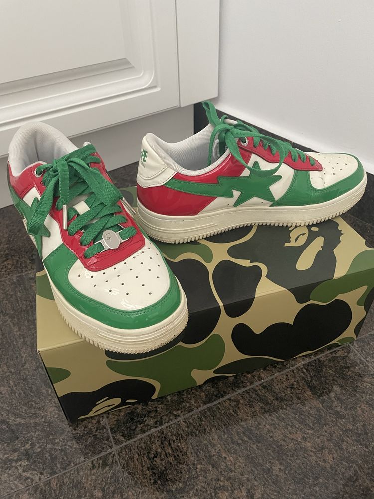 Papuci Bapesta si jordan 1 low