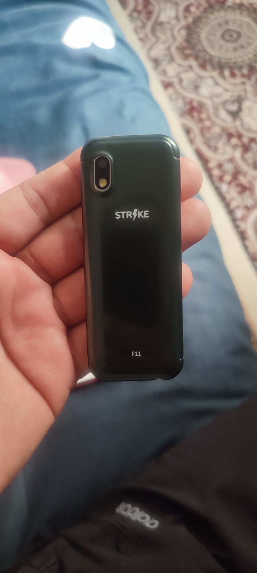 Mini telefon 2 simkarta fleshka
