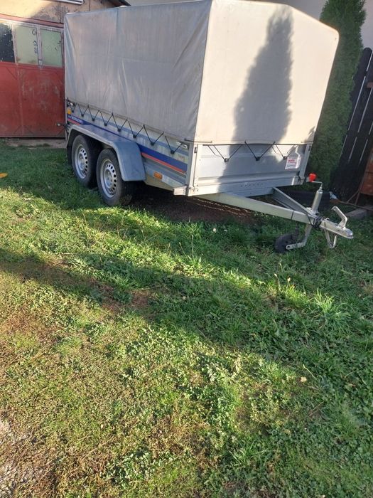 Vând remorcă de 750 kg