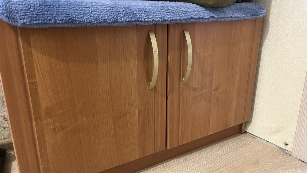 Тумбочка обувная