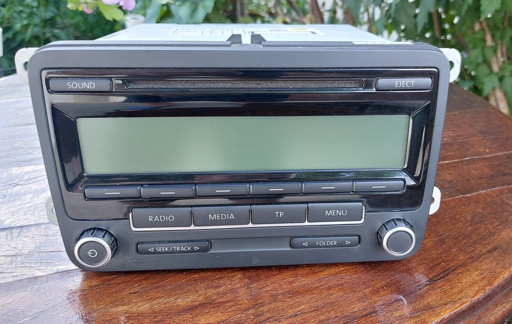 Radio CD Volkswagen original VW nu audi sau mercedes