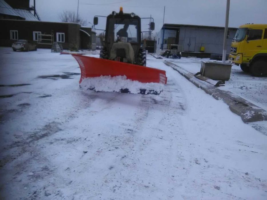 отвал боковой   (скоростной)   на переднюю навеску    на МТЗ