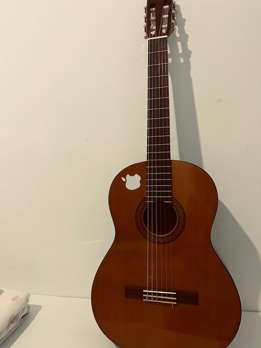 Yamaha c40 гитара