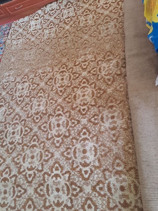 Продаётся ковер размер 3×4