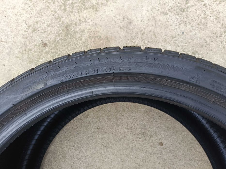 Set 4 anvelope de iarna 275 35 21 cu 315 30 21 pirelli N0 dot 2023