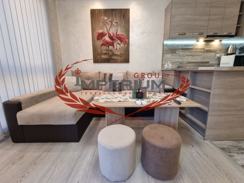 Дава се под наем Двустаен апартамент в Варна, м-т Пчелина - 65 кв.м за 510 € - Снимка #2