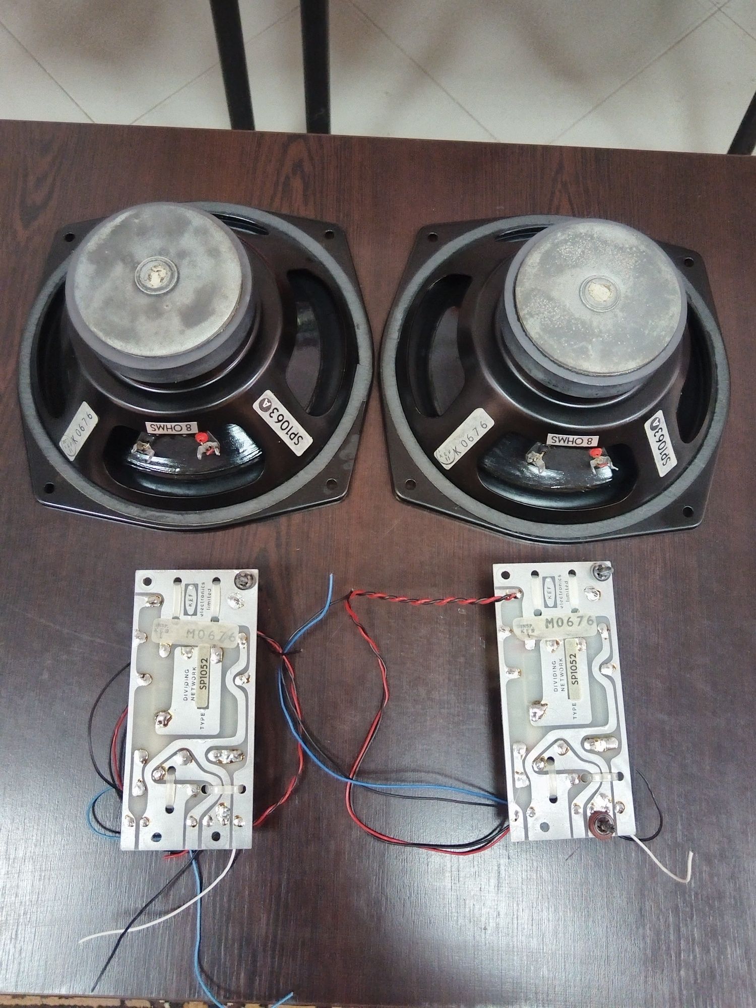 Kef Corelli говорители и филтри