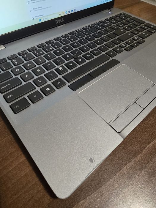 Dell Precision 3551 - I7-10850H 2.7 GHz