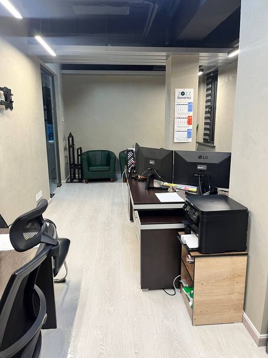 Noturar bino sotiladi. Yakkasaroy tuman moʻljal  l l B. 3sotik. 1280m2