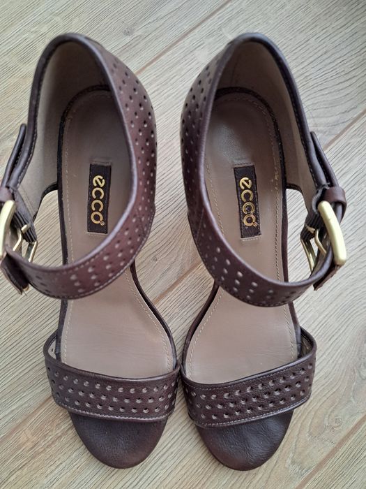 Sandale ECCO marime 38