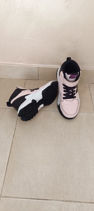 Детски маратонки New Balance