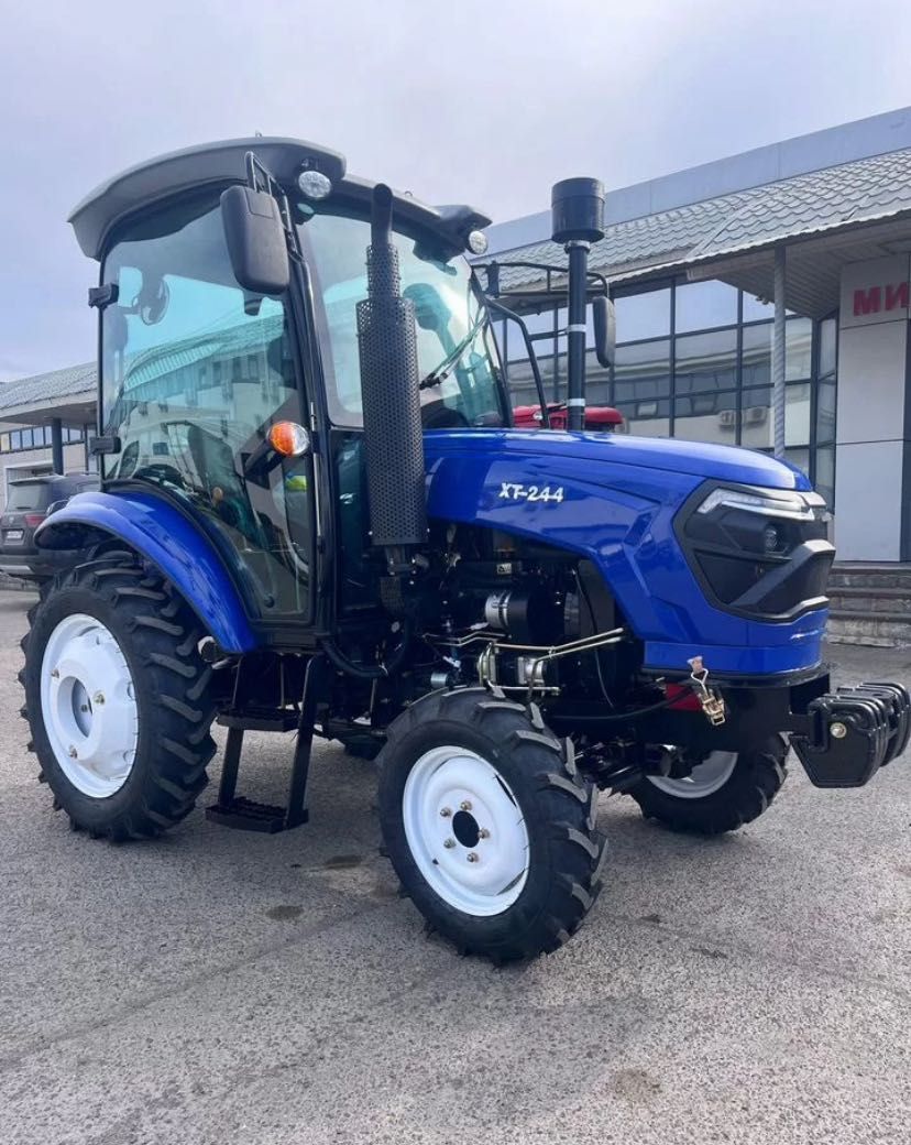 Мини-трактор XINGTAI XT244, 2025