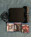 Playstation 4 slim