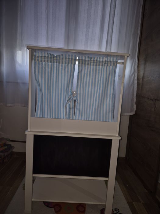 Bucatarie de lemn, 3 in 1( bucătărie, magazin si teatru de papusi)