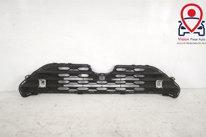 Оригинална централна решетка с 2 сензора в добро състояние / Toyota RA