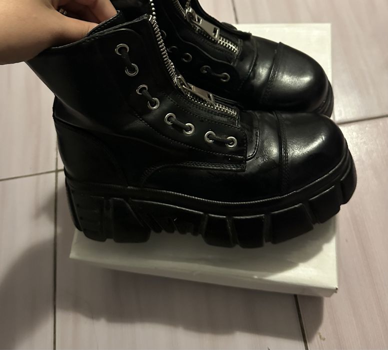 Vand ghete marimea 39