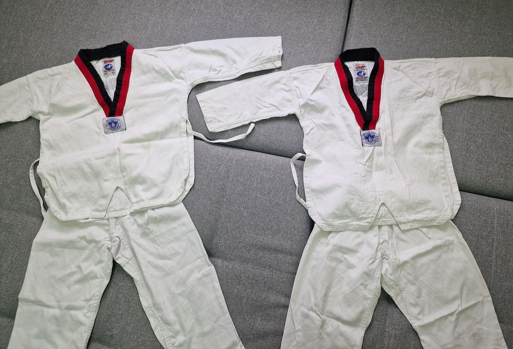 Протектор,  шлем ,  бандаж ,  шитки,  перчатки, кимоно,  продам