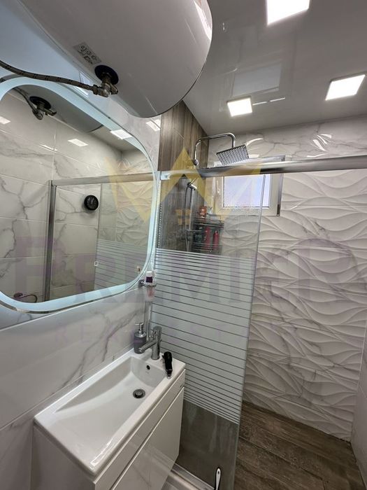 Дава се под наем Тристаен апартамент в Варна, Левски - 86 кв.м за 816 € - Снимка #10