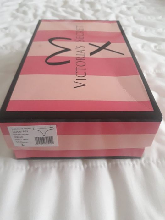 Set lenjerie intima Victoria Secrets