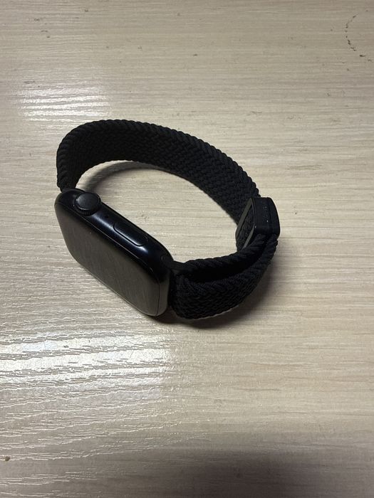 Продам Apple watch 8 45 mm