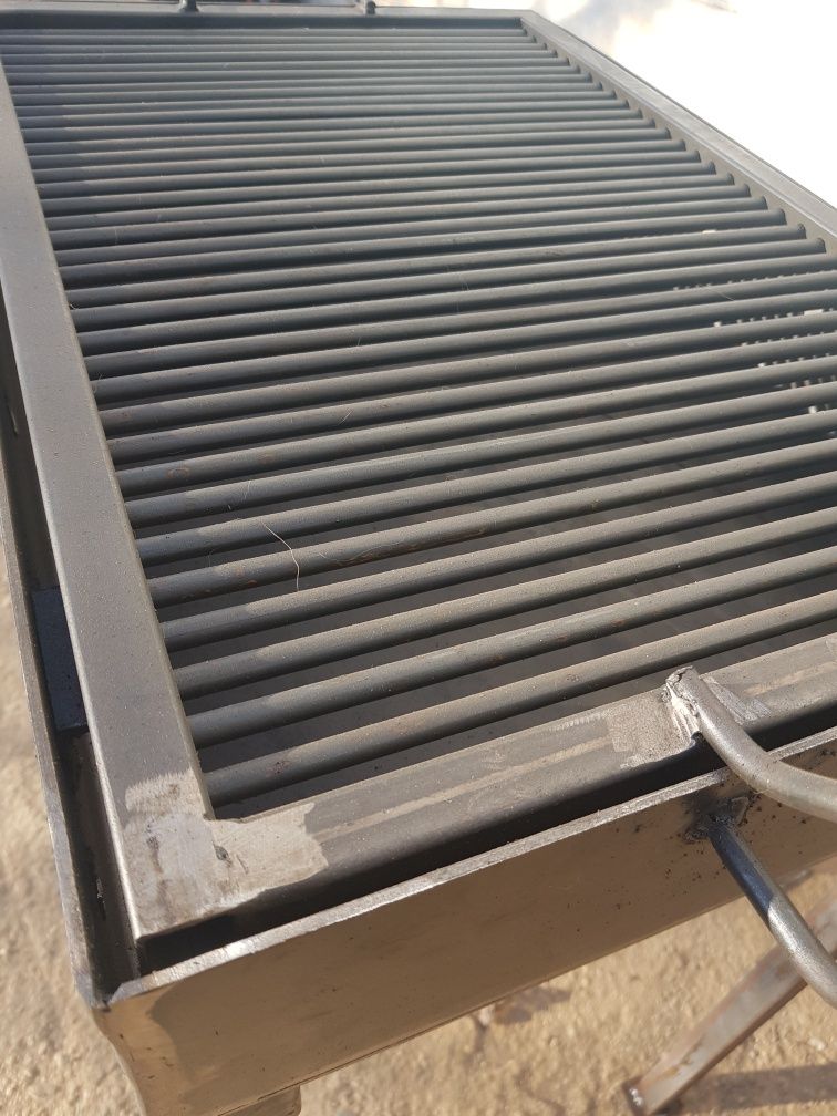 Gratar gradina picnic cu spite rotative 60x40x10x3