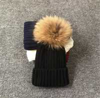 Зимна шапка с пух от лисица
